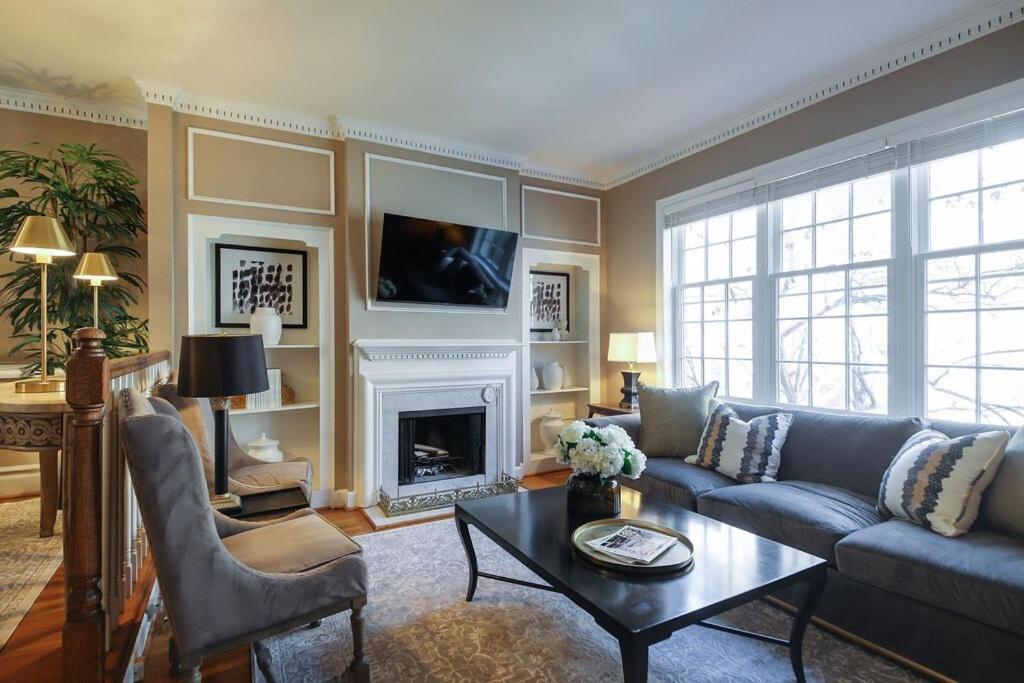 The Lafayette Villa Alexandria Bagian luar foto